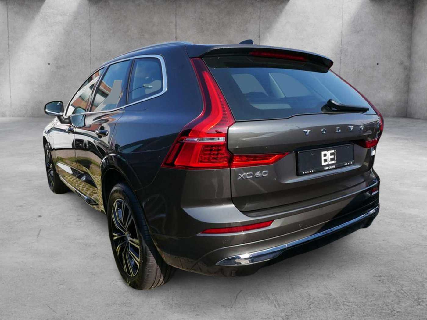 Volvo  2.0 Inscription Recharge Plug-In Hybrid AWD