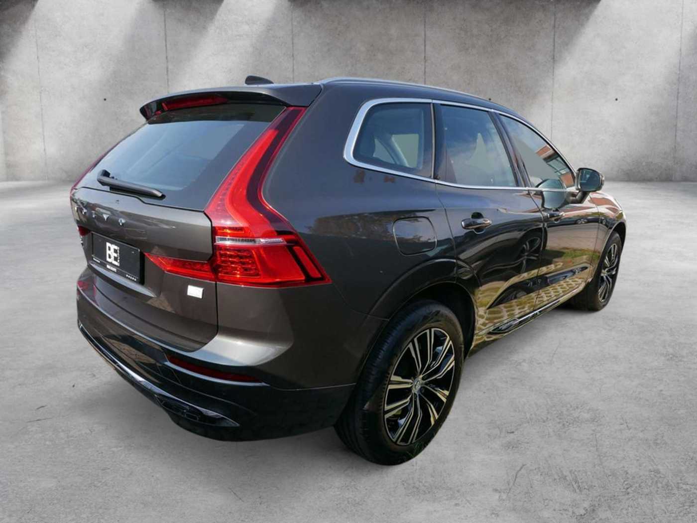 Volvo  2.0 Inscription Recharge Plug-In Hybrid AWD