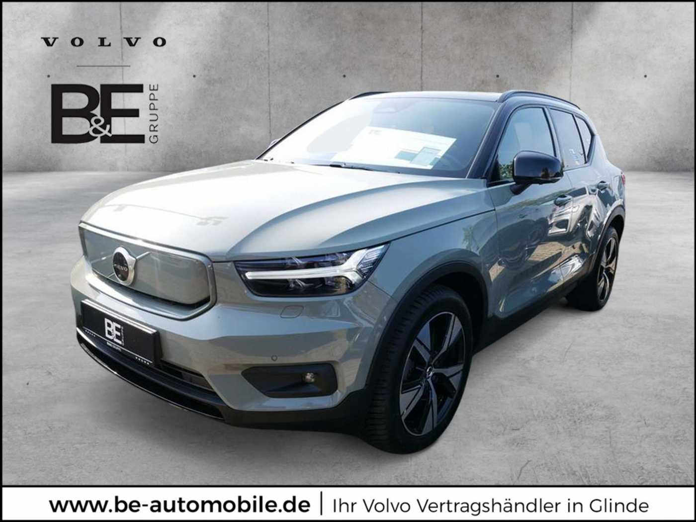 Volvo  R Design Recharge Pure Electric AWD LED