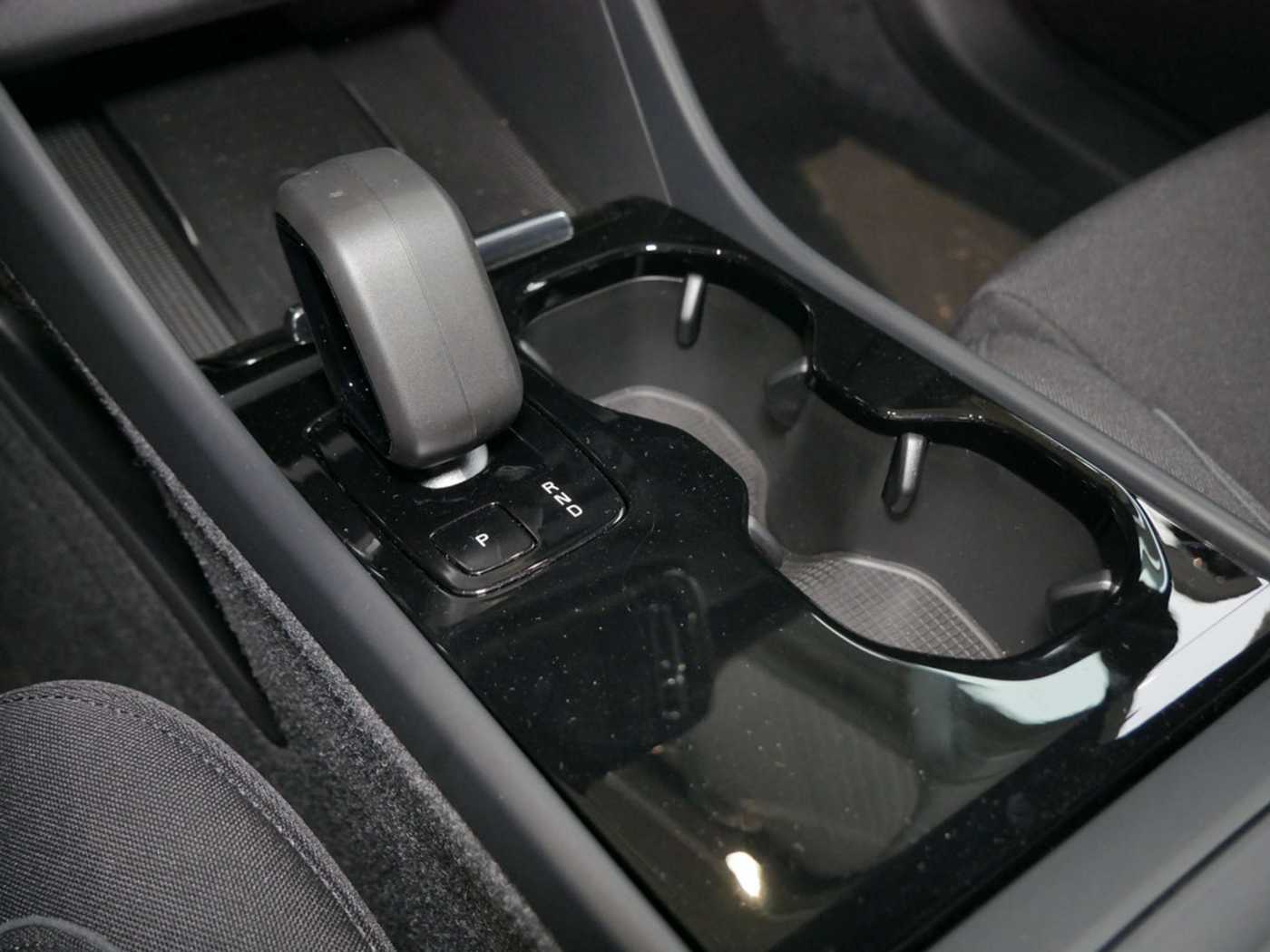 Volvo  Plus Recharge Pure Electric AWD ACC LED