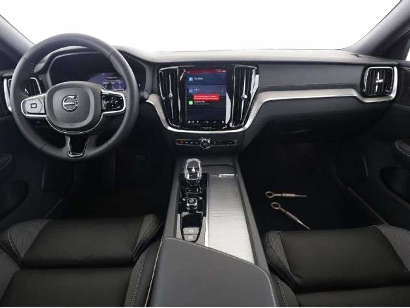 Volvo  Ultimate, B5 AWD Mild-Hybrid, Benzin, Dark