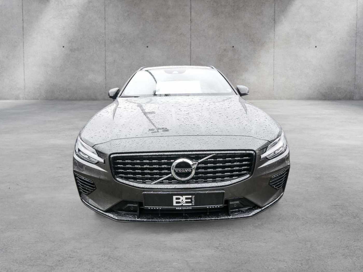 Volvo  T6 R-Design Recharge AWD SHZ H/K NAVI LED