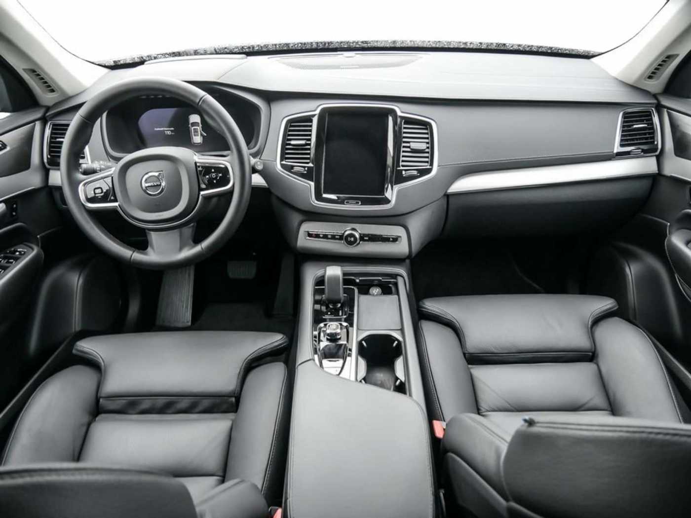 Volvo  2.0 Ultimate Bright Recharge Plug-In Hybrid AWD