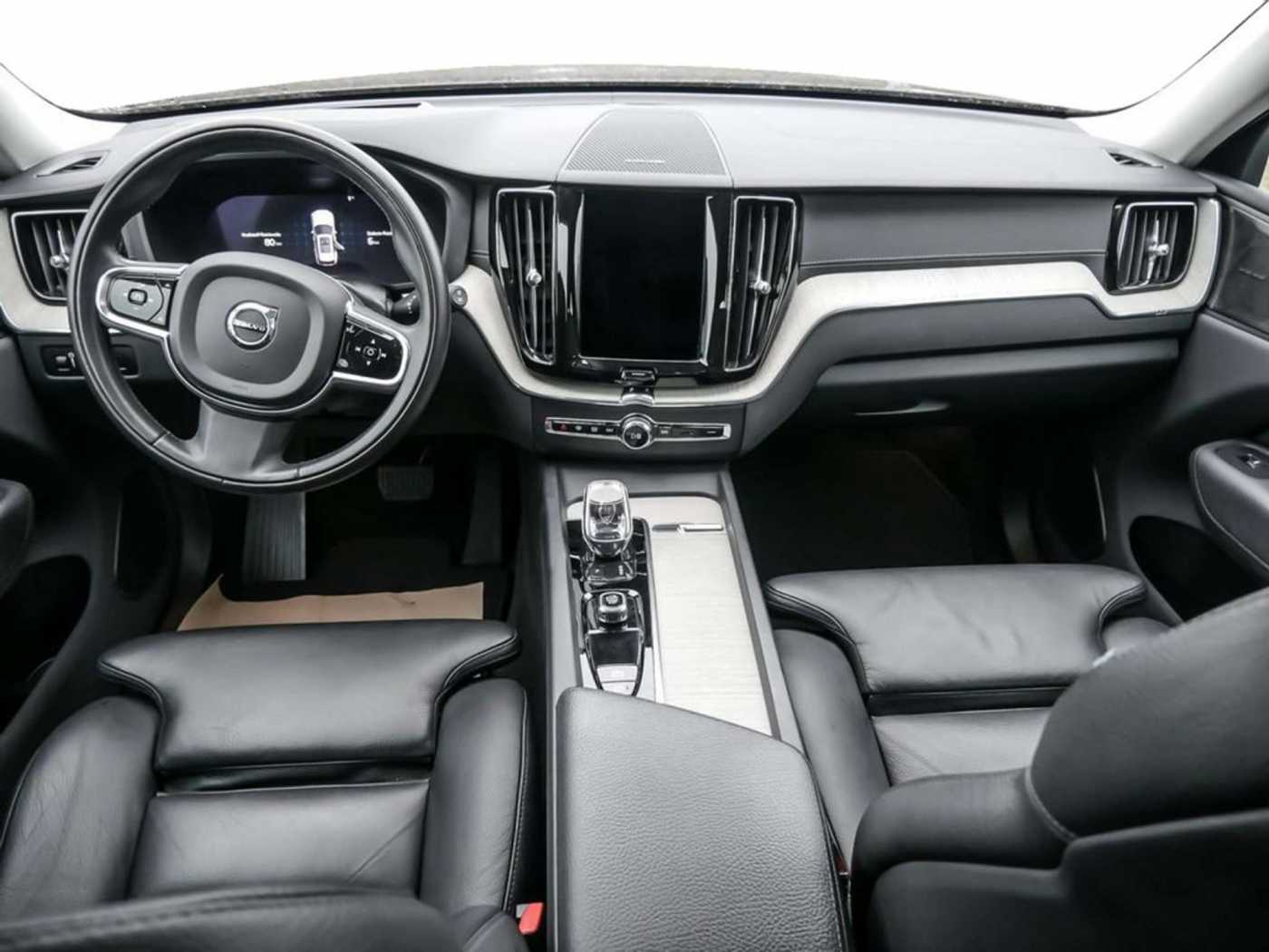 Volvo  T6 Recharge Inscription AWD STANDHZ LED