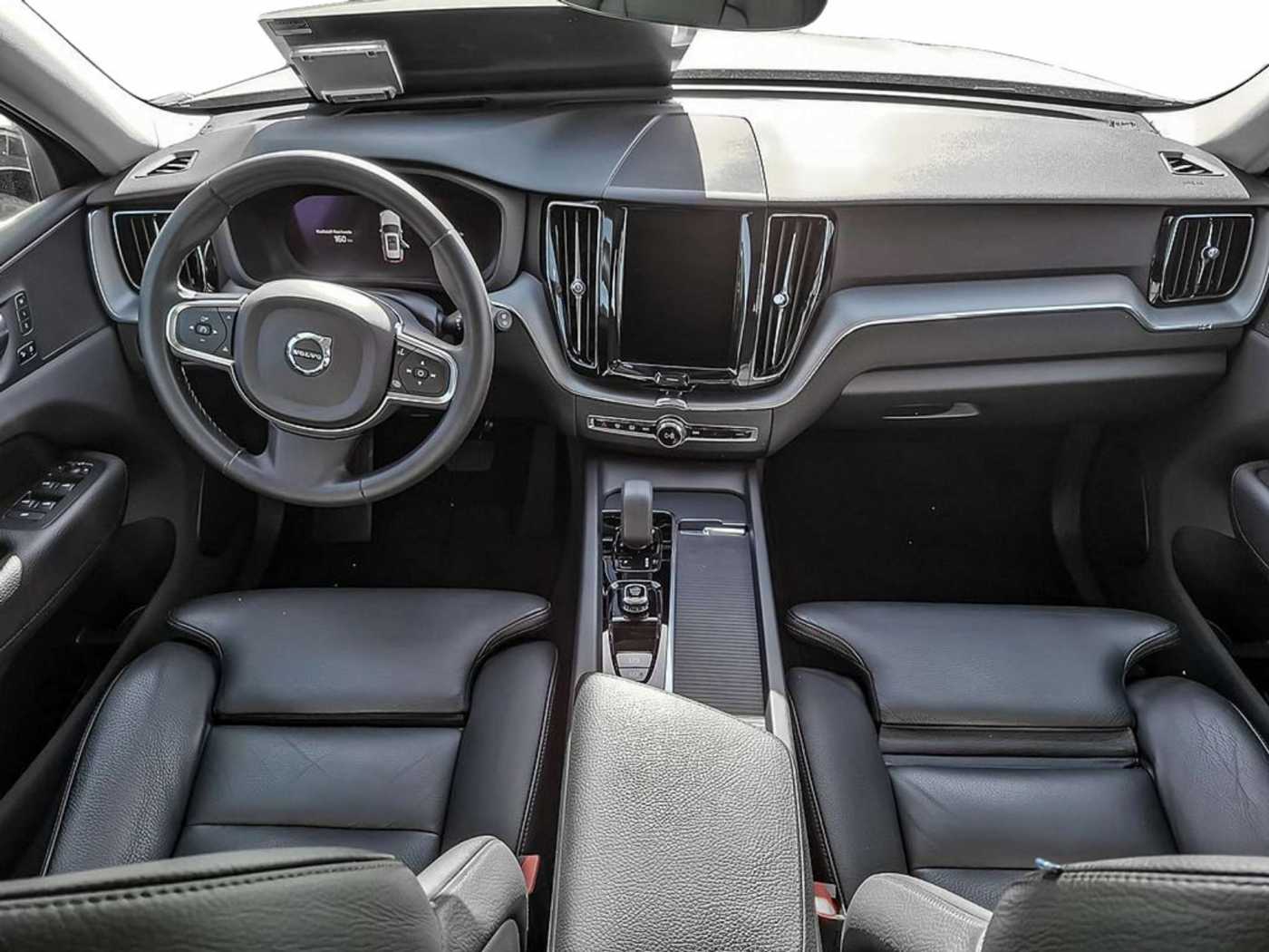 Volvo  T6 Inscription Expression Recharge AWD
