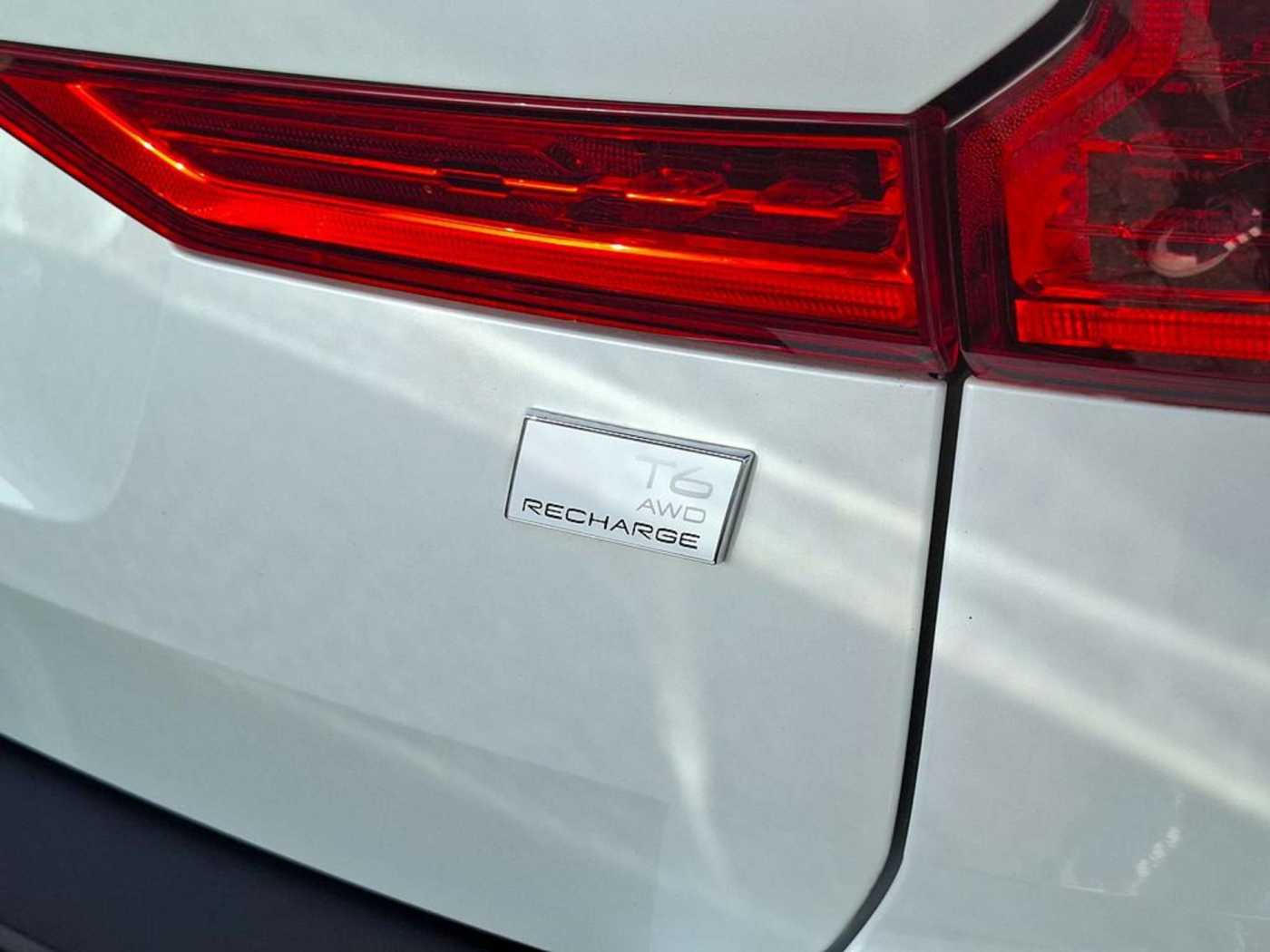 Volvo  T6 Inscription Expression Recharge AWD