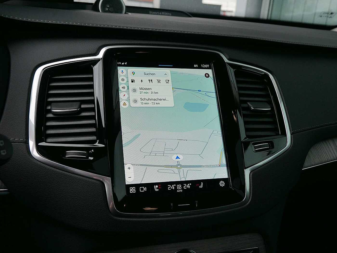 Volvo  Recharge T8 AWD Plug-in Hybrid Ultimate
