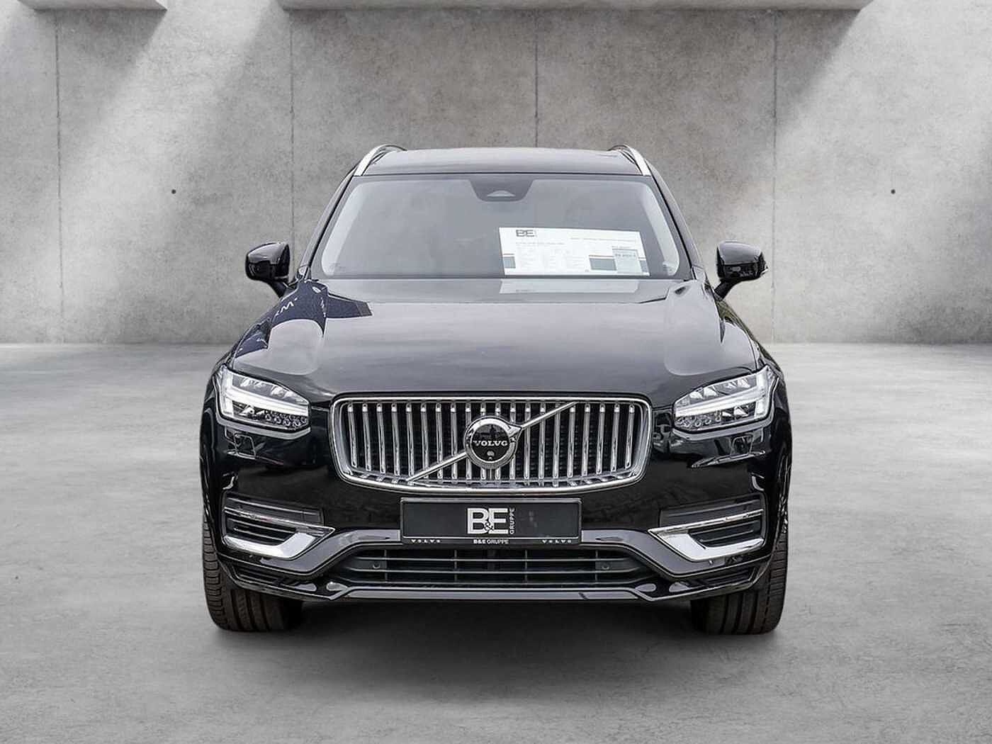 Volvo  2.0 Plus Bright Recharge Plug-In Hybrid AWD