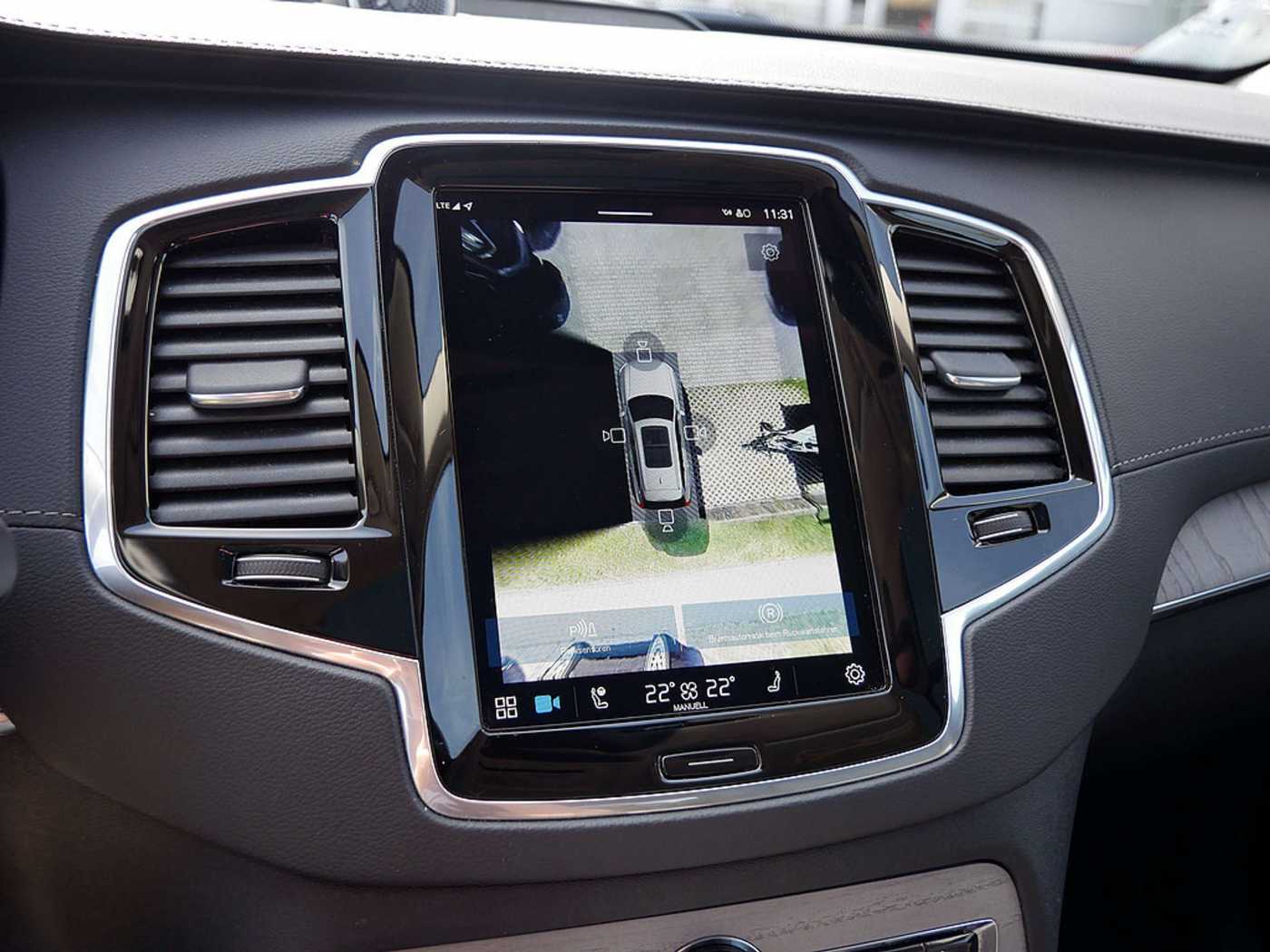 Volvo  T8 Ultra Dark Plug-In Hybrid AWD