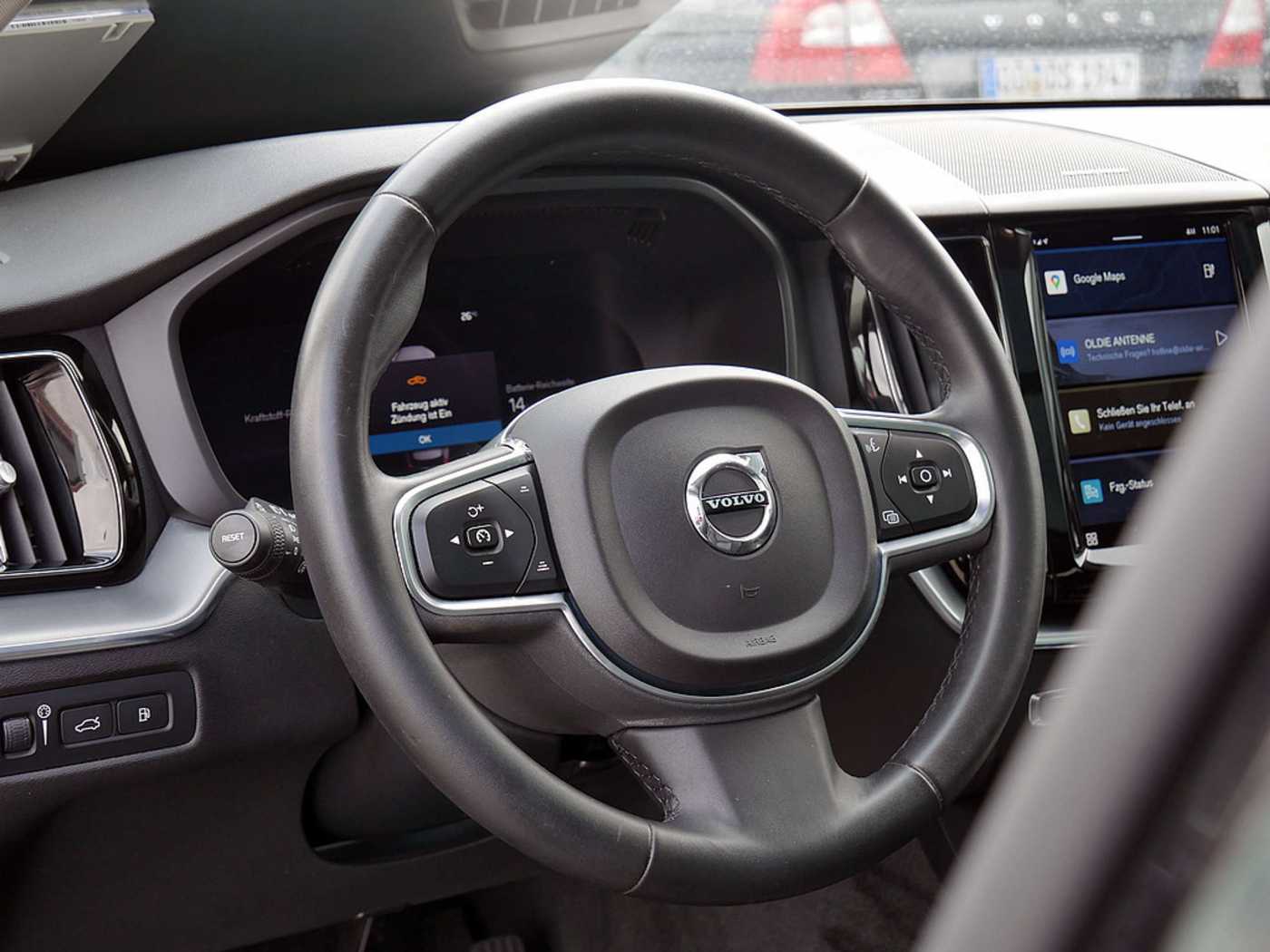 Volvo  T6 Inscription Expression Recharge AWD