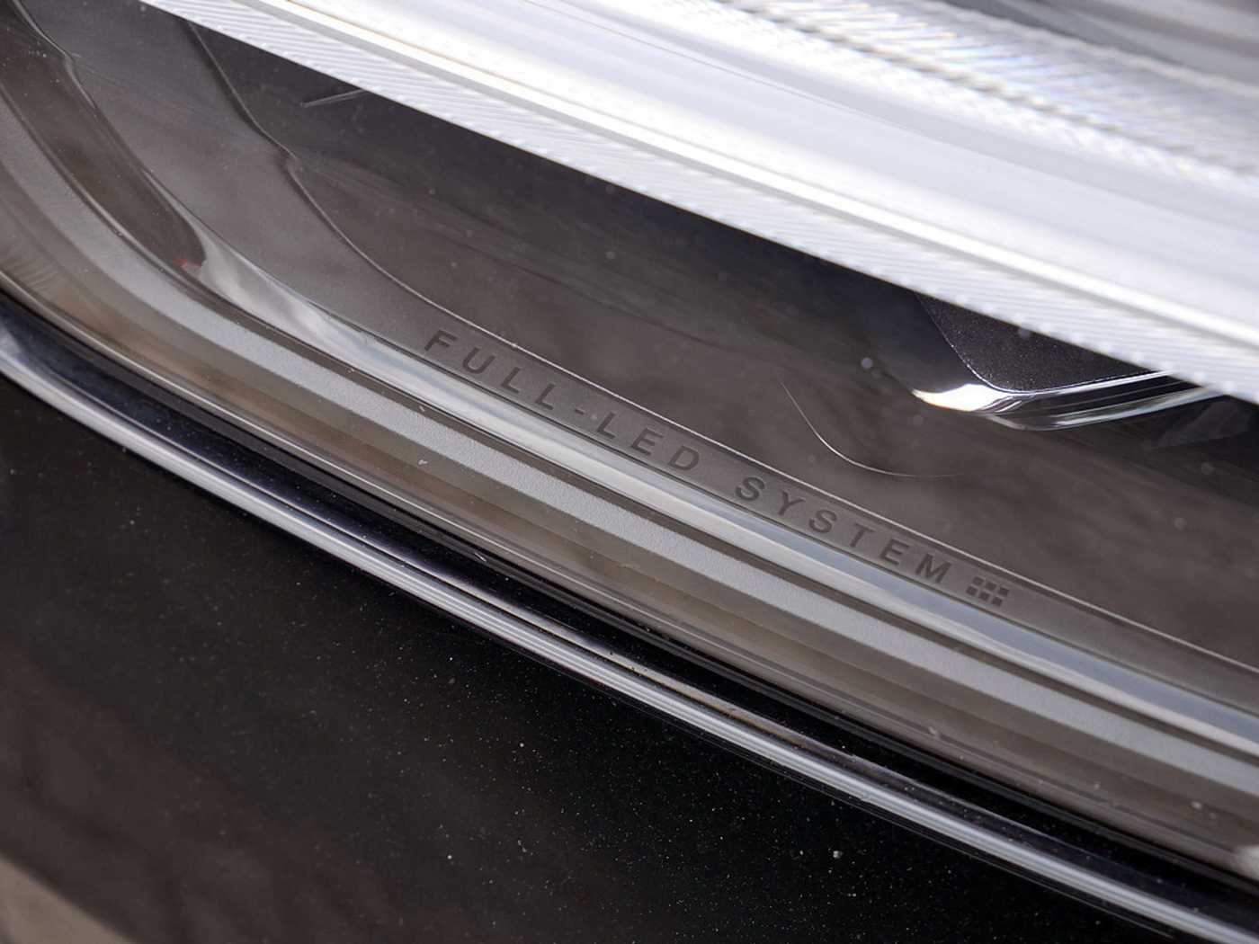 Volvo  T6 Inscription Expression Recharge AWD