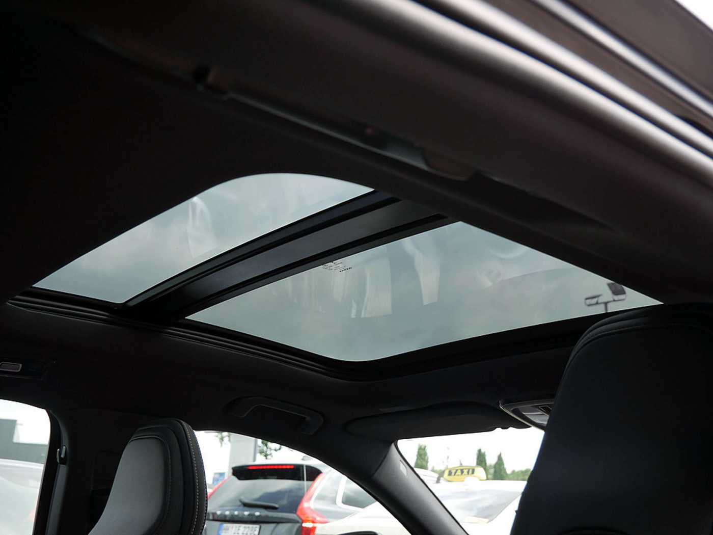 Volvo  B5 Benzin AWD Ultimate Dark