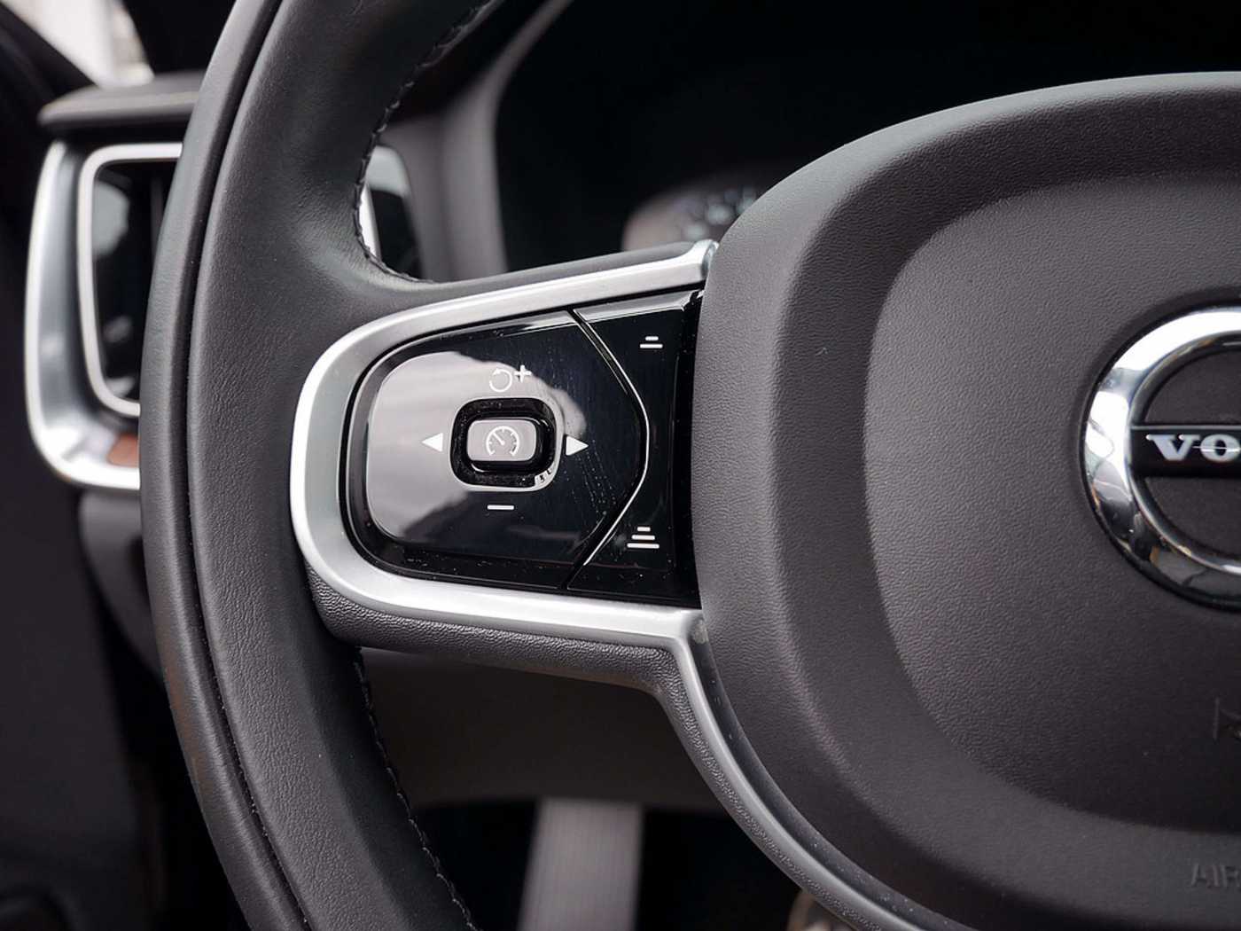 Volvo  T8 TwinEngine AWD Inscription Plug-In E6d