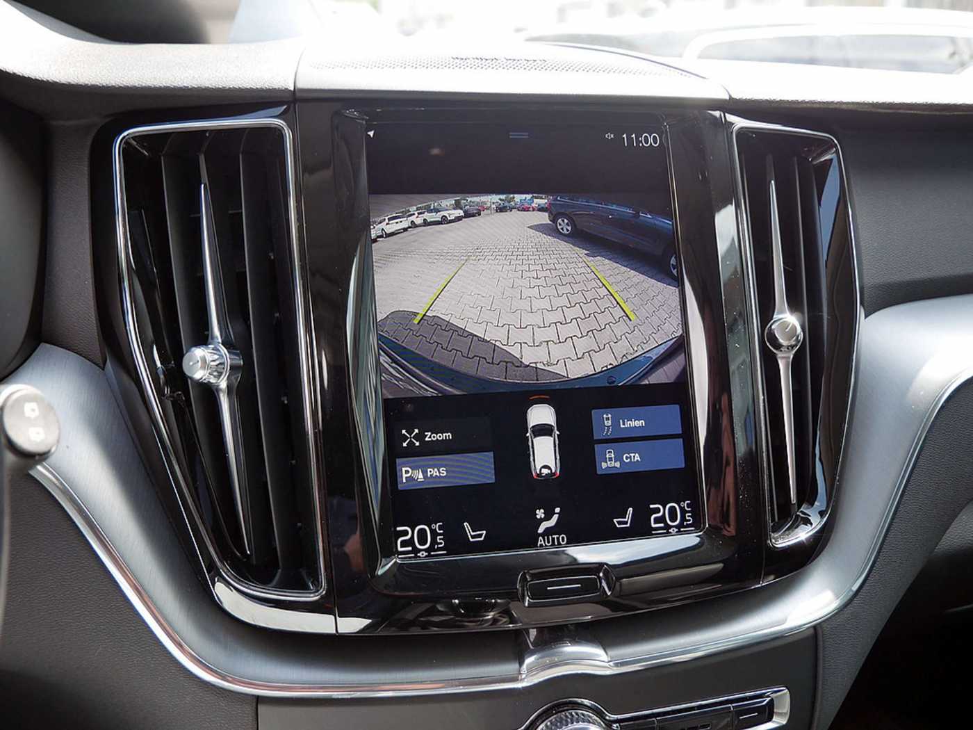 Volvo  T4 Momentum Pro SHZ KAMERA H/K NAVI LED