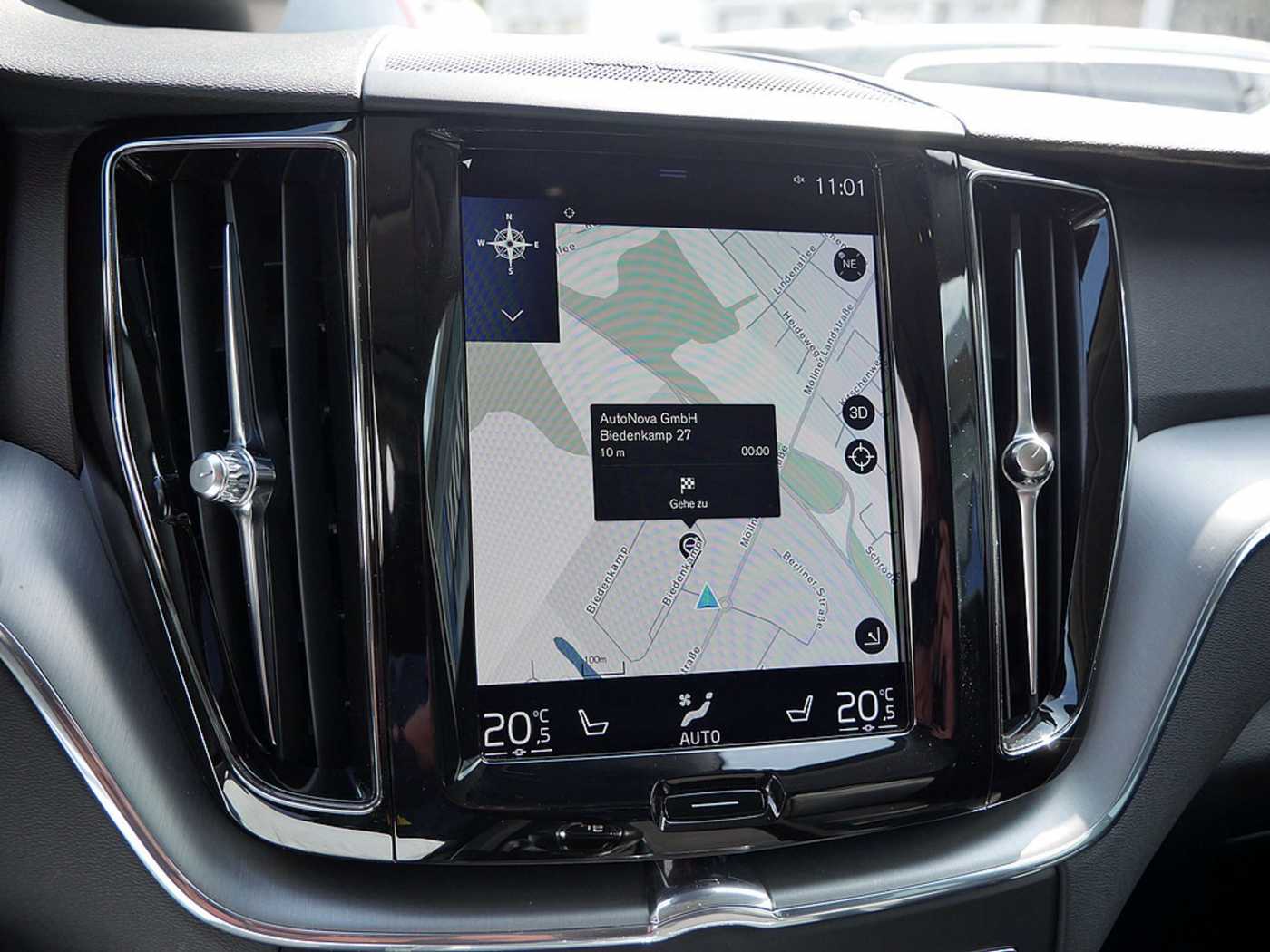Volvo  T4 Momentum Pro SHZ KAMERA H/K NAVI LED