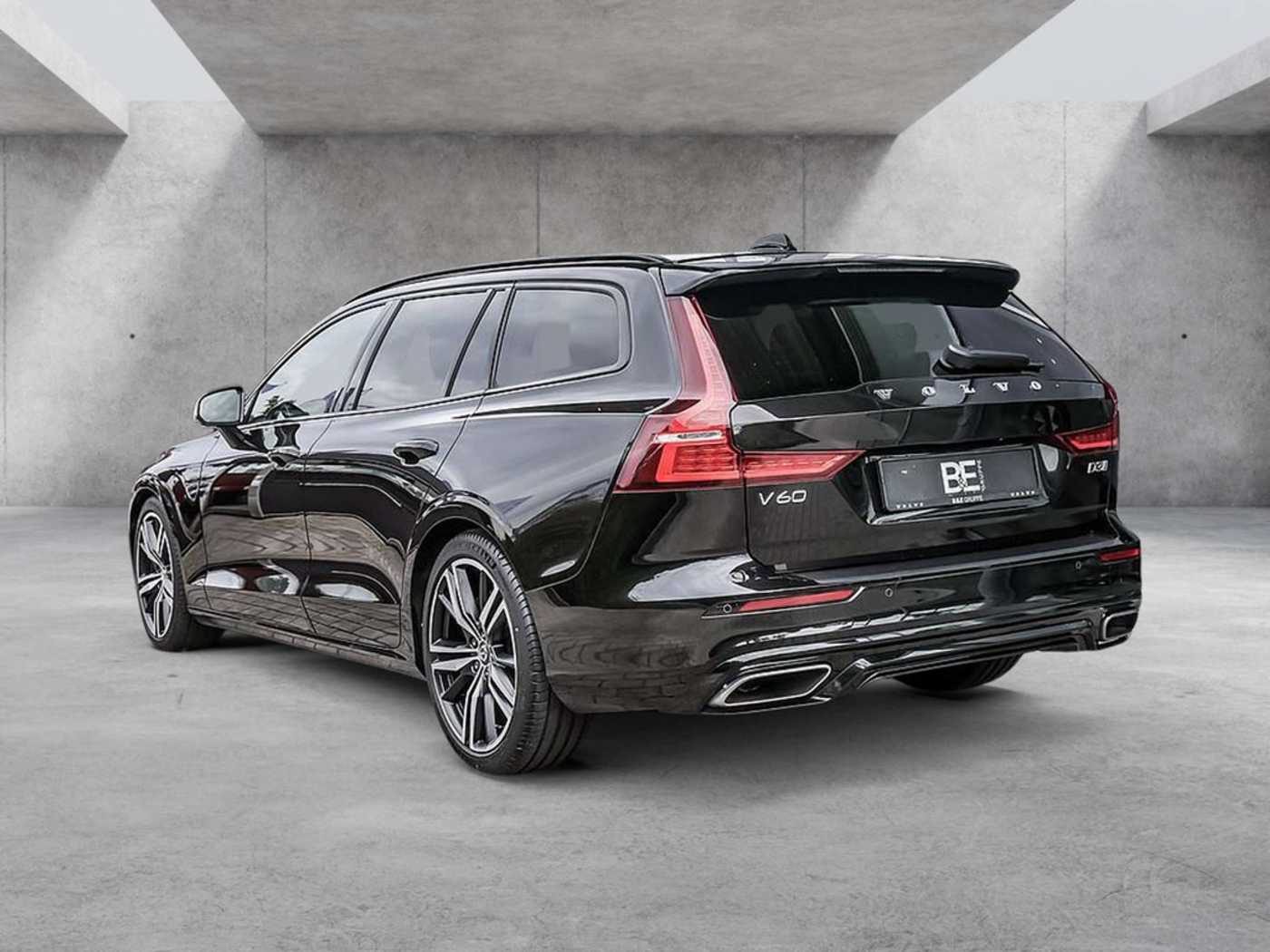 Volvo  D3 R-Design KLIMA PDC SHZ KAMERA NAVI LED