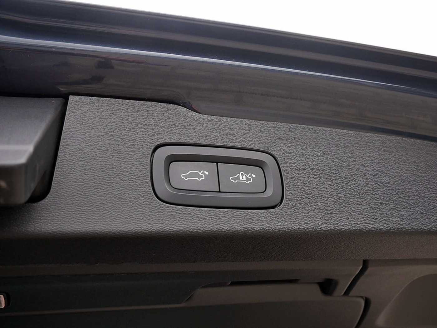 Volvo  Recharge T6 AWD Inscription Expression
