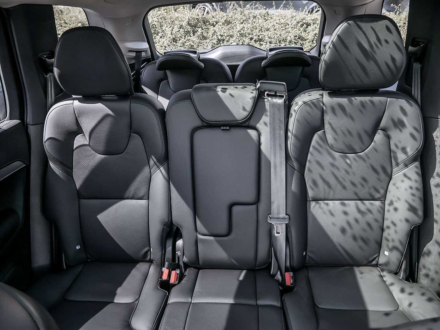 Volvo  2.0 Plus Bright AWD FACEL. STANDHZ LED