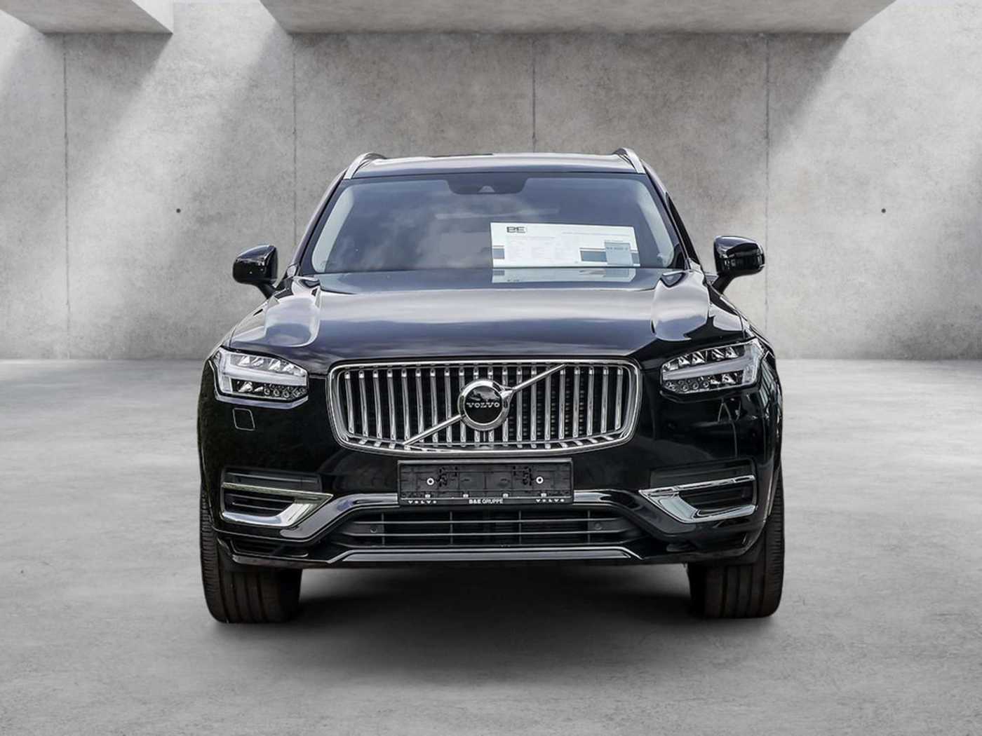 Volvo  2.0 Plus Bright Recharge Plug-In Hybrid AWD