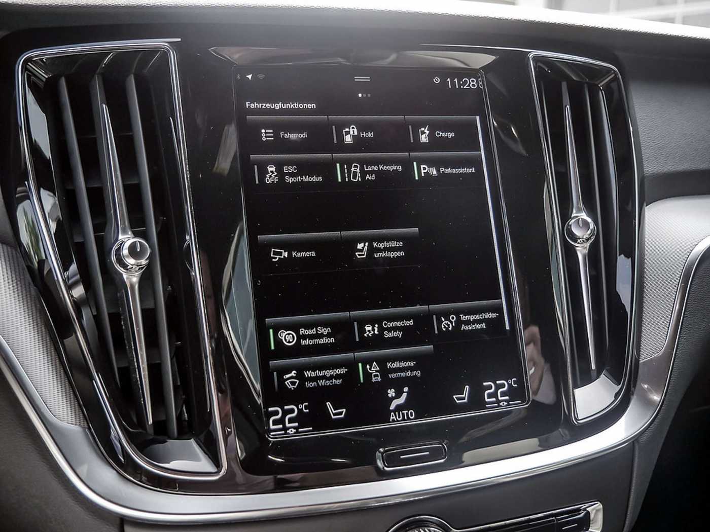 Volvo  T8 Recharge Plus Dark AWD KAMERA H/K LED