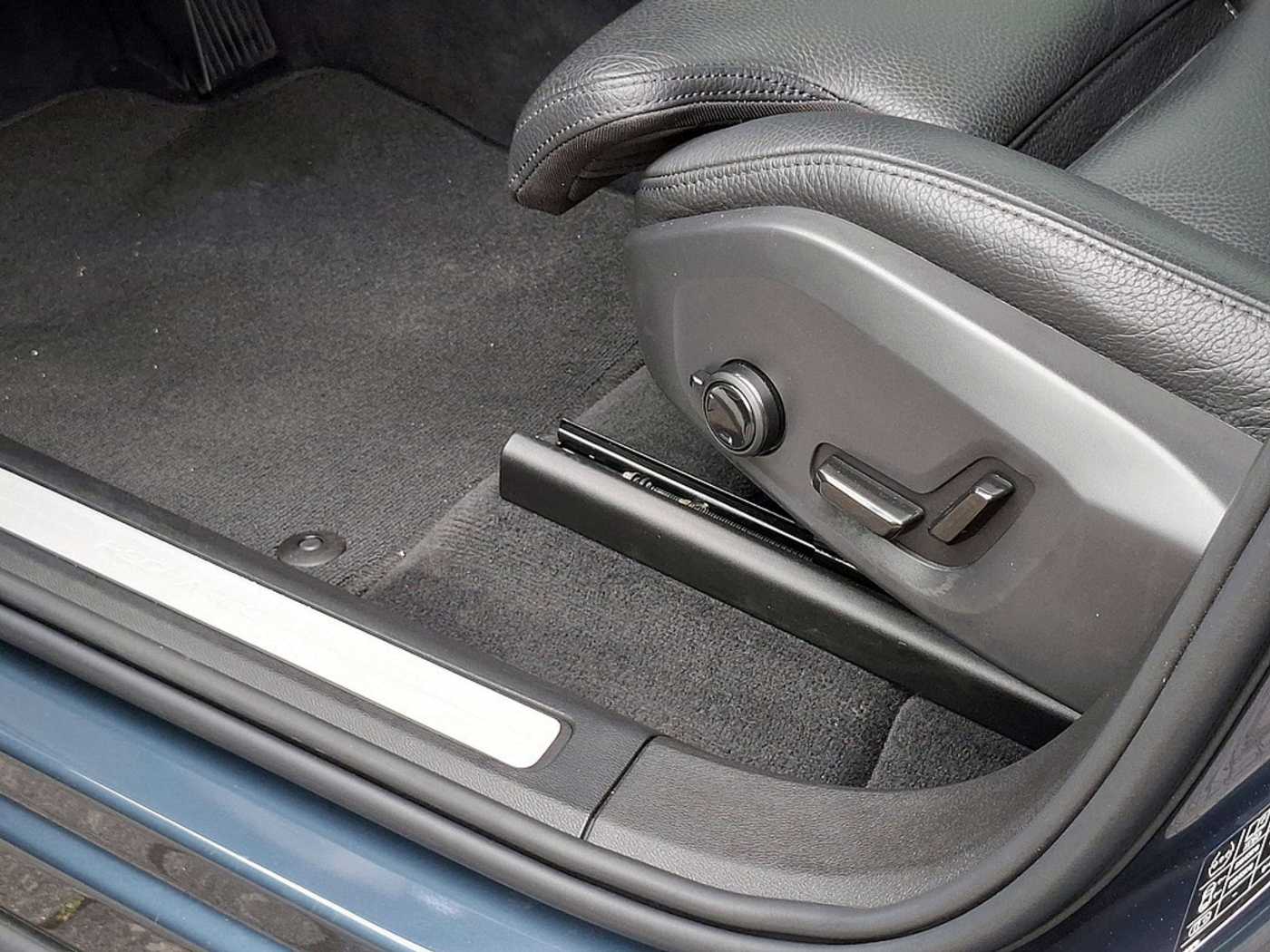 Volvo  T8 Recharge Inscription HGSD FACEL. LED