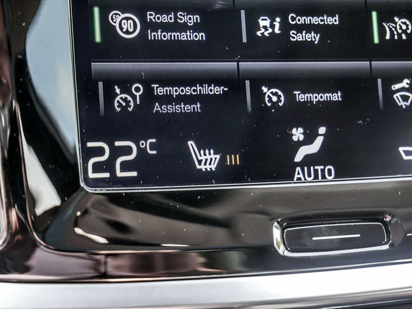 Volvo  T4 Inscription LEDER KAMERA HGSD NAVI LED