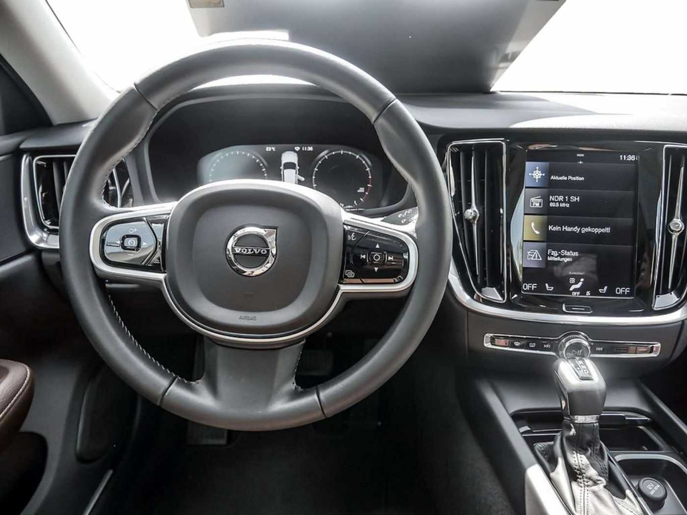 Volvo  T4 Inscription LEDER KAMERA HGSD NAVI LED