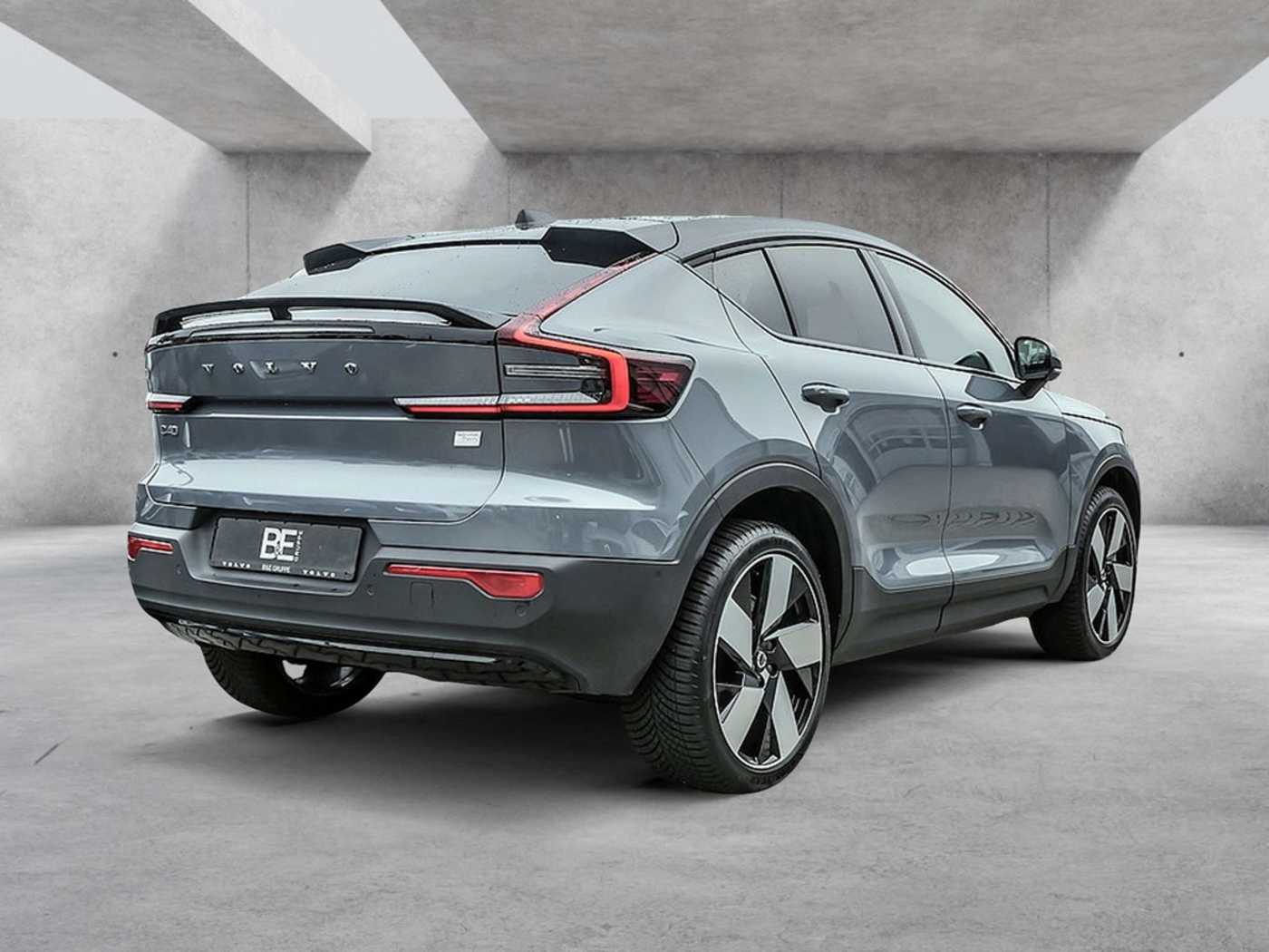 Volvo  1st Edition Recharge Pure Electric AWD