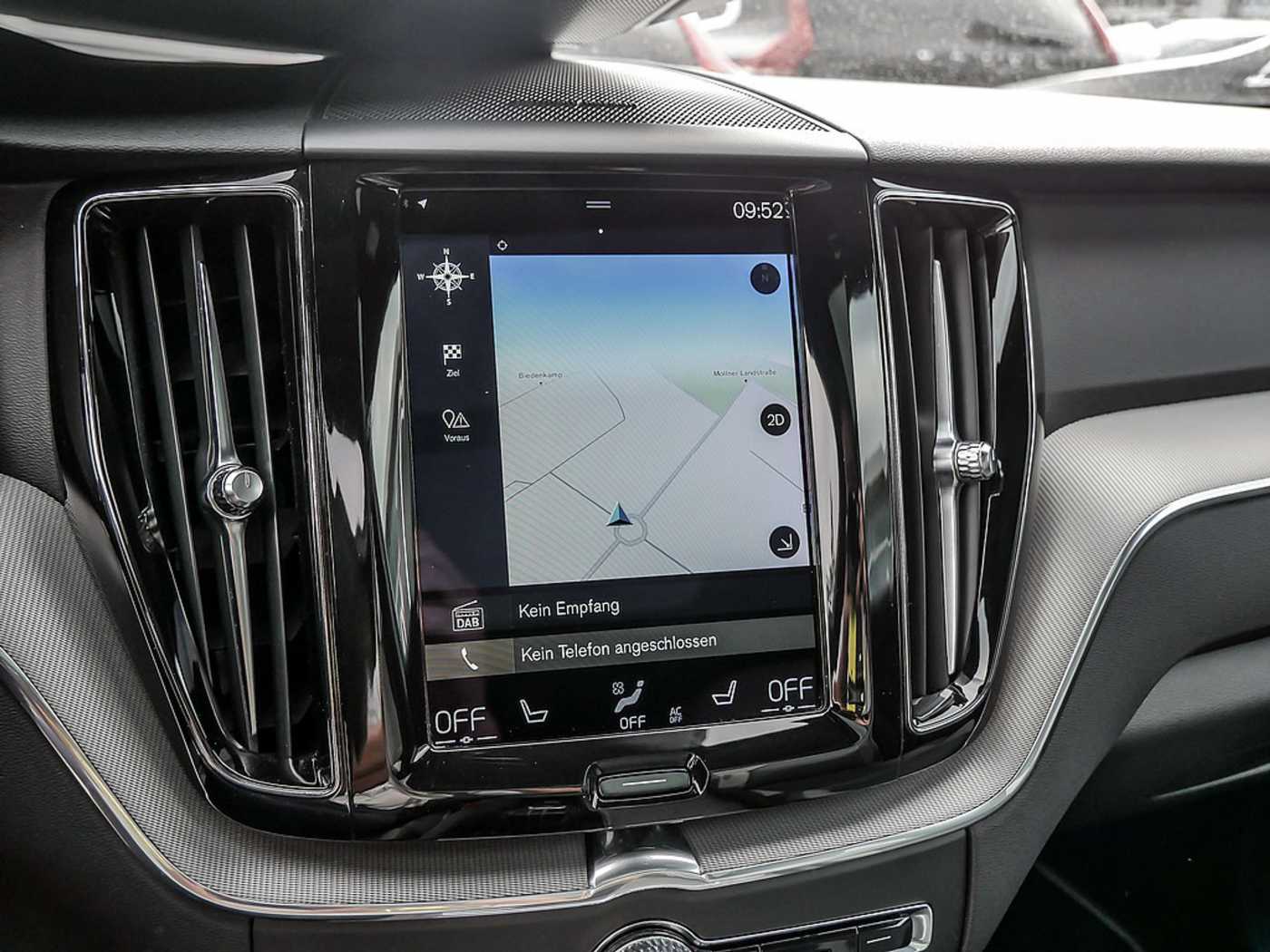 Volvo  T6 R-Design Recharge Plug-In Hybrid AWD