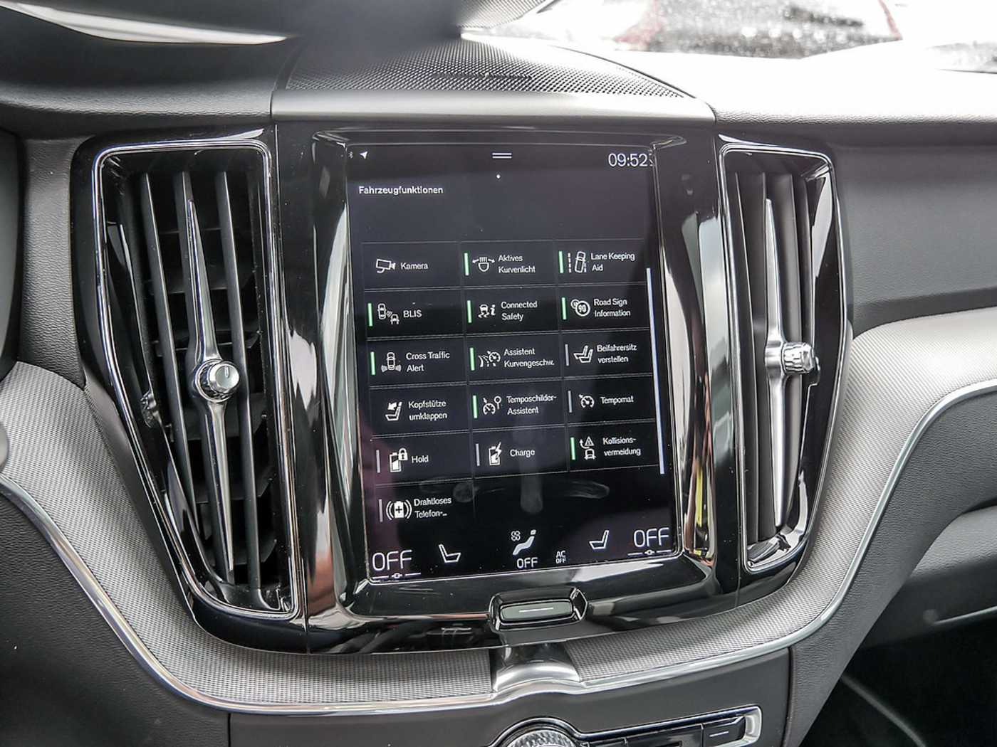 Volvo  T6 R-Design Recharge Plug-In Hybrid AWD