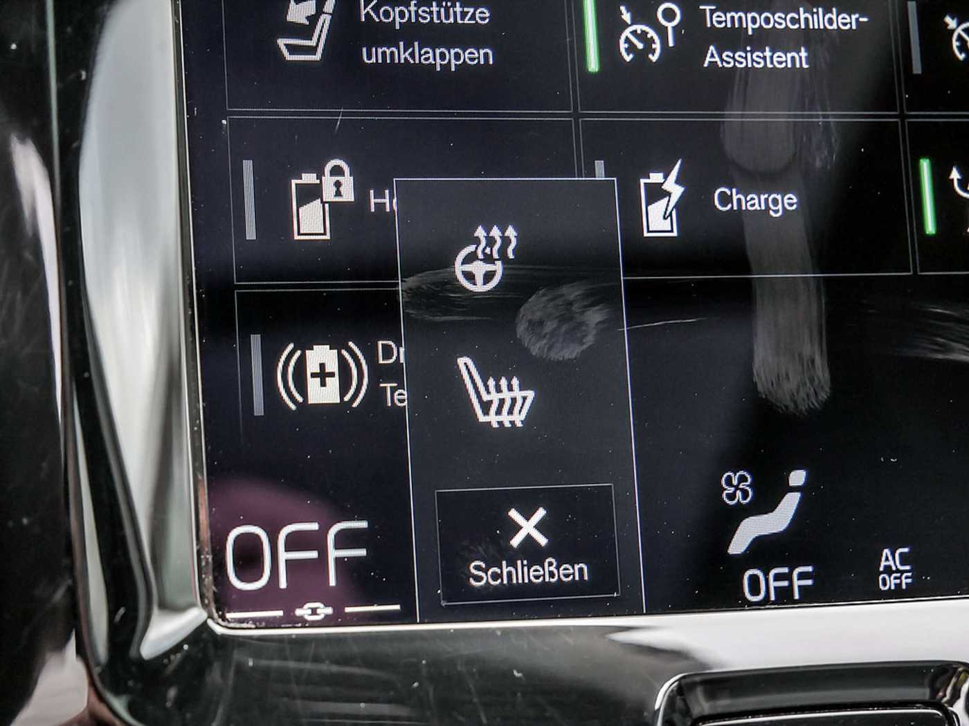 Volvo  T6 R-Design Recharge Plug-In Hybrid AWD