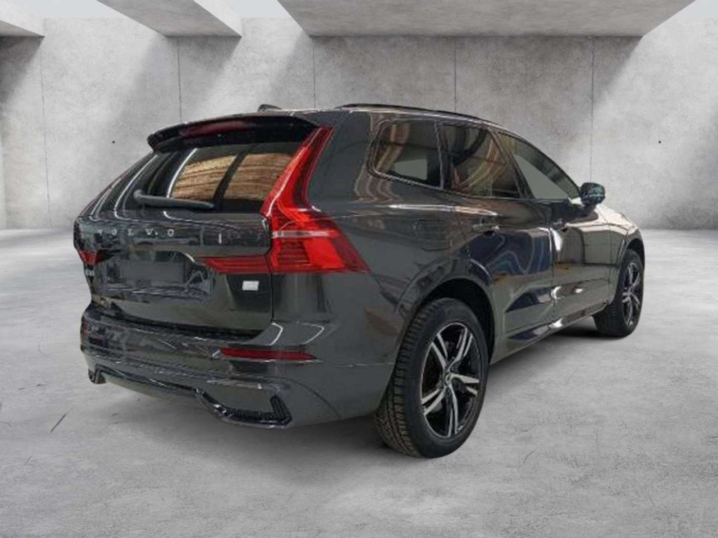 Volvo  T6 R Design Recharge Plug-In Hybrid AWD