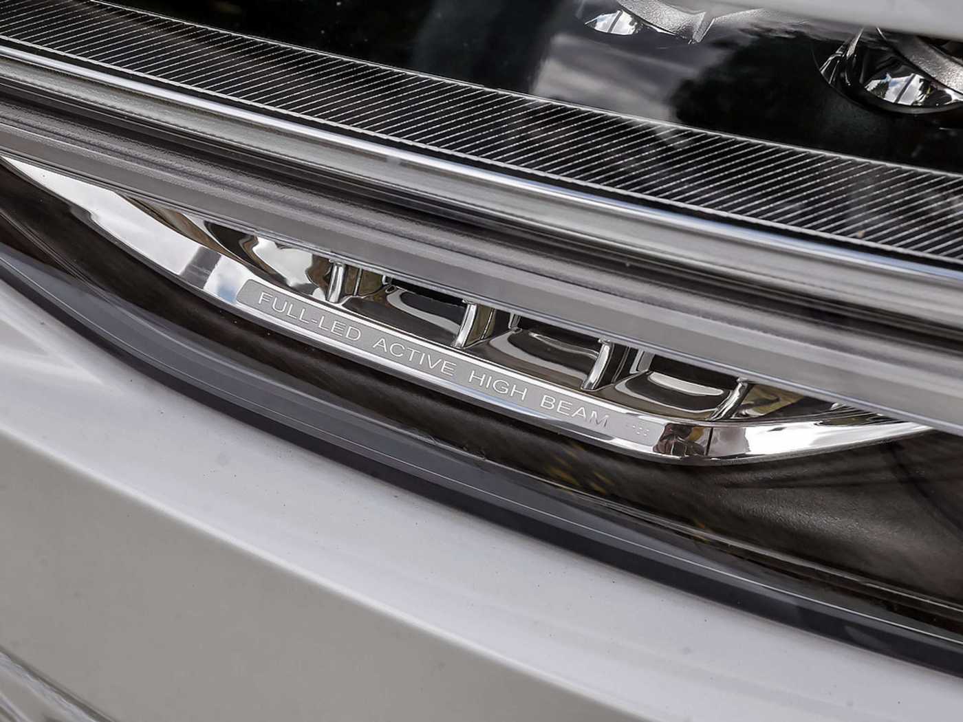 Volvo  Kombi 2.0 Inscription Recharge Plug-In Hybrid AWD