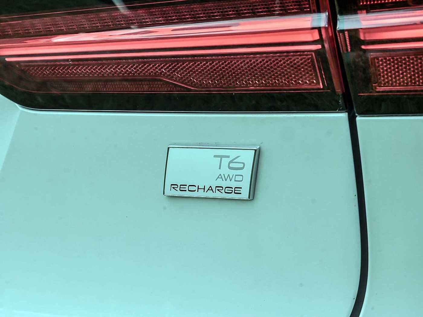 Volvo  Kombi 2.0 Inscription Recharge Plug-In Hybrid AWD