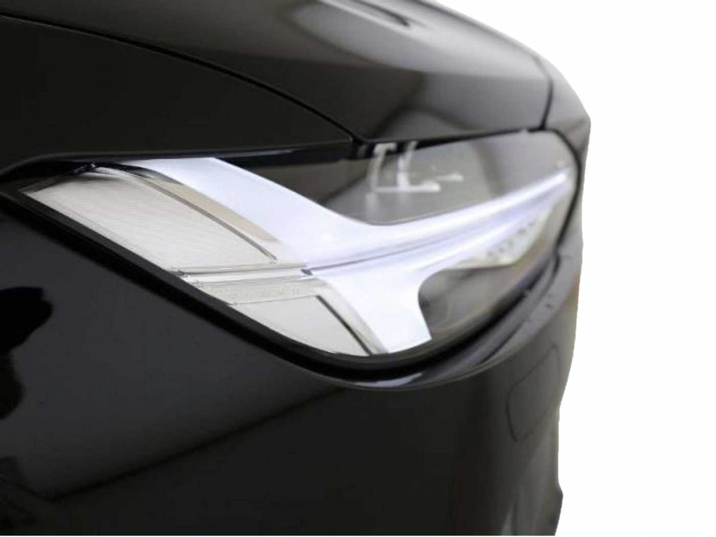 Volvo  T8 Ultimate Dark Recharge Plug-In Hybrid AWD