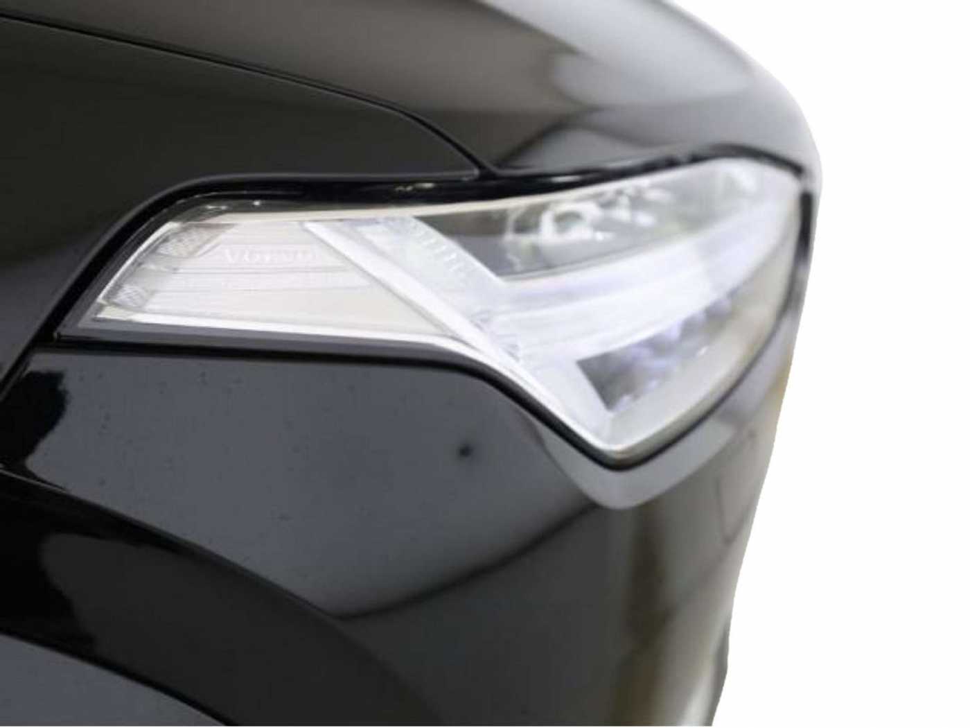 Volvo  T8 Ultra Bright Recharge Plug-In Hybrid AWD
