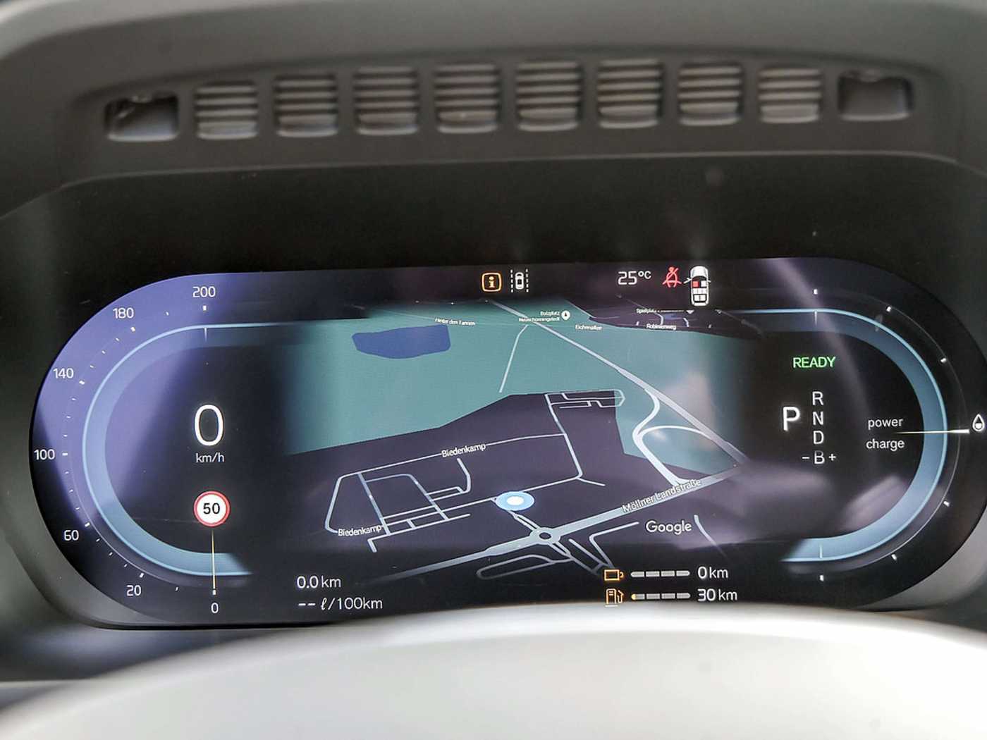 Volvo  2.0 Plus Bright Recharge Plug-In Hybrid AWD