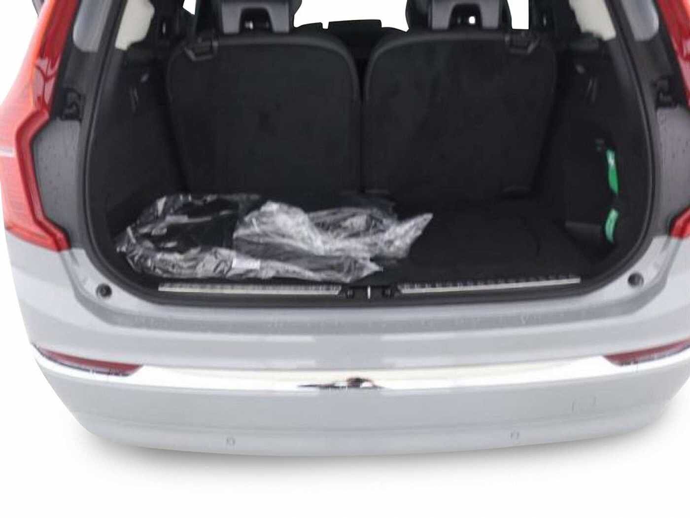Volvo  T8 Plus Bright Recharge Plug-In Hybrid AWD