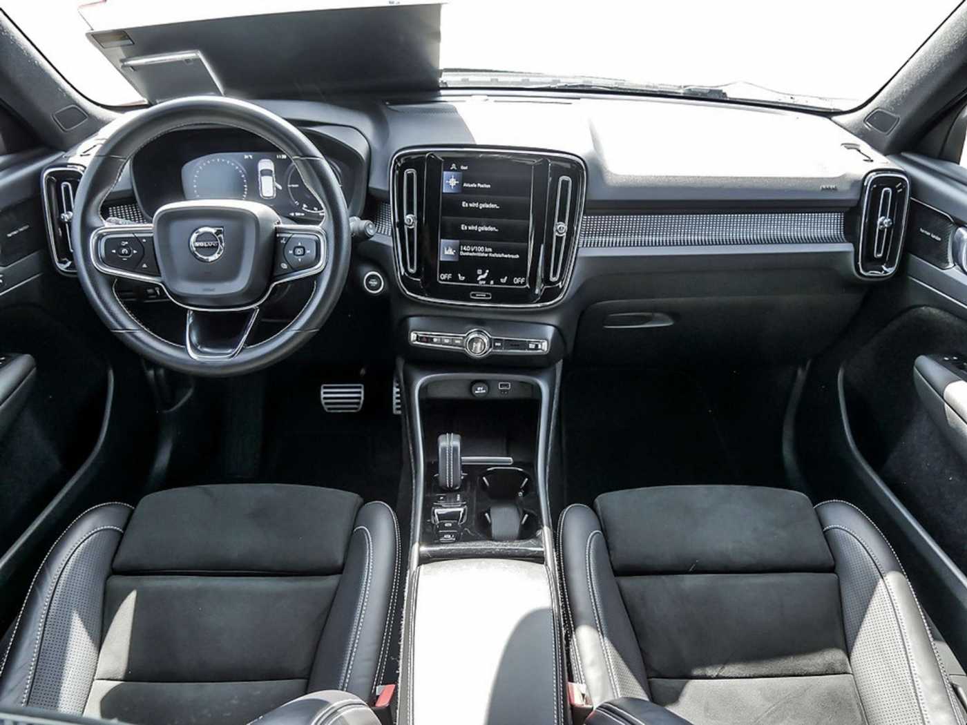 Volvo  T5 Recharge R-Design