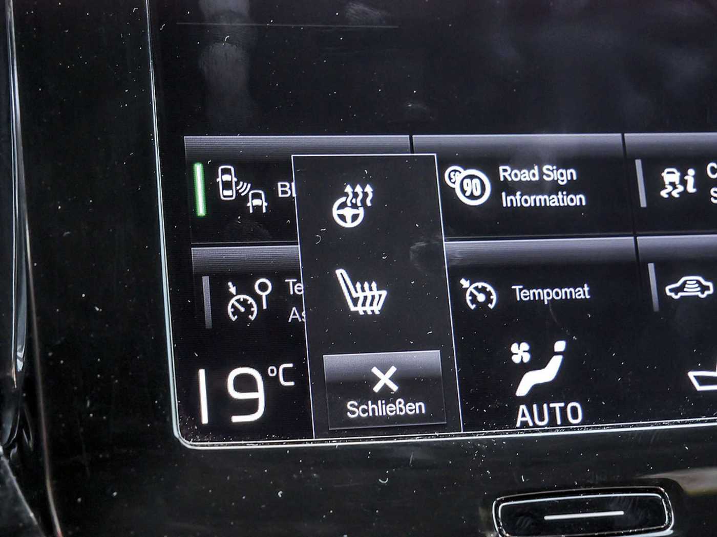 Volvo  T5 Recharge R-Design