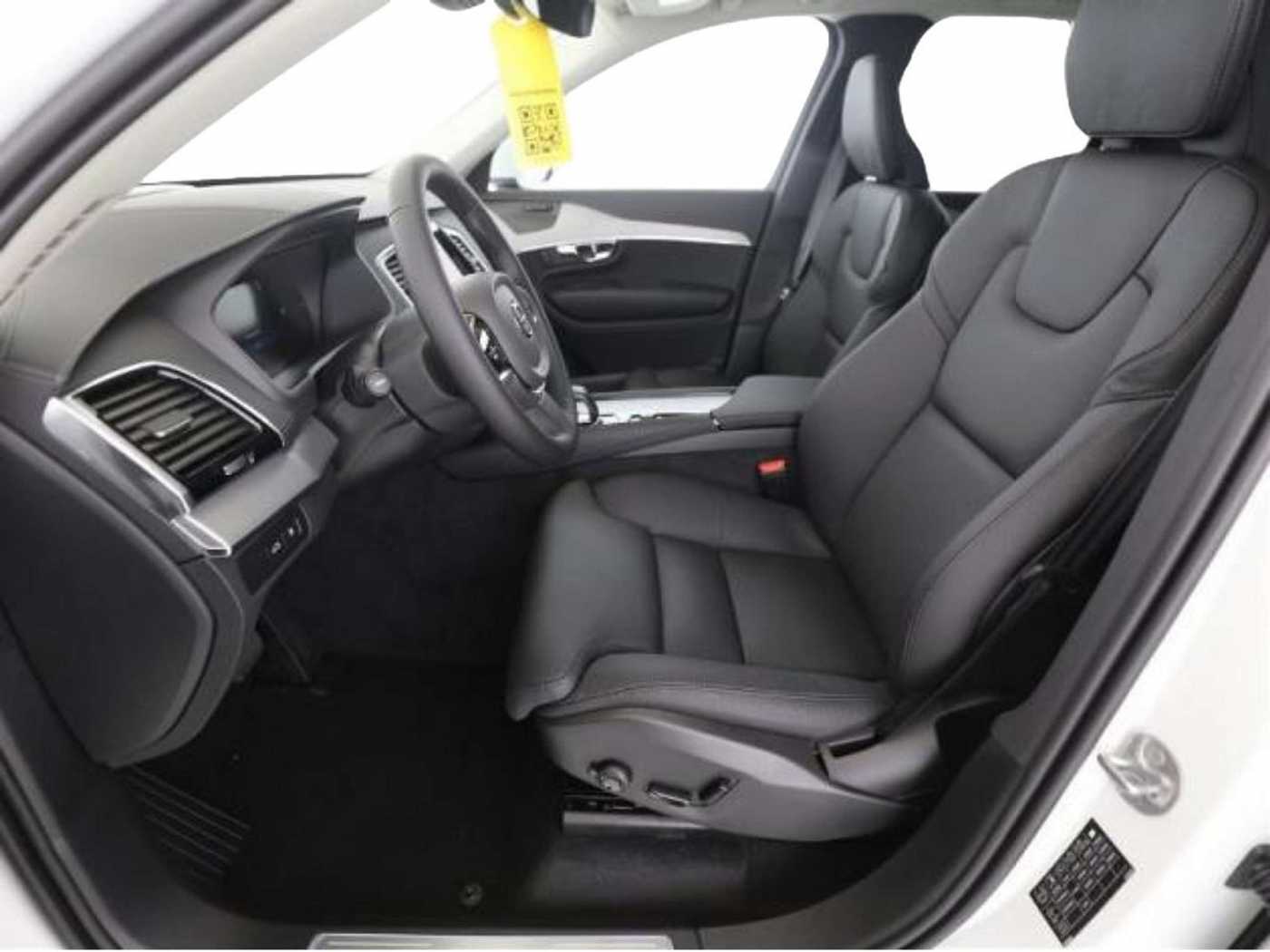 Volvo  T8 Plus Bright Recharge Plug-In Hybrid AWD