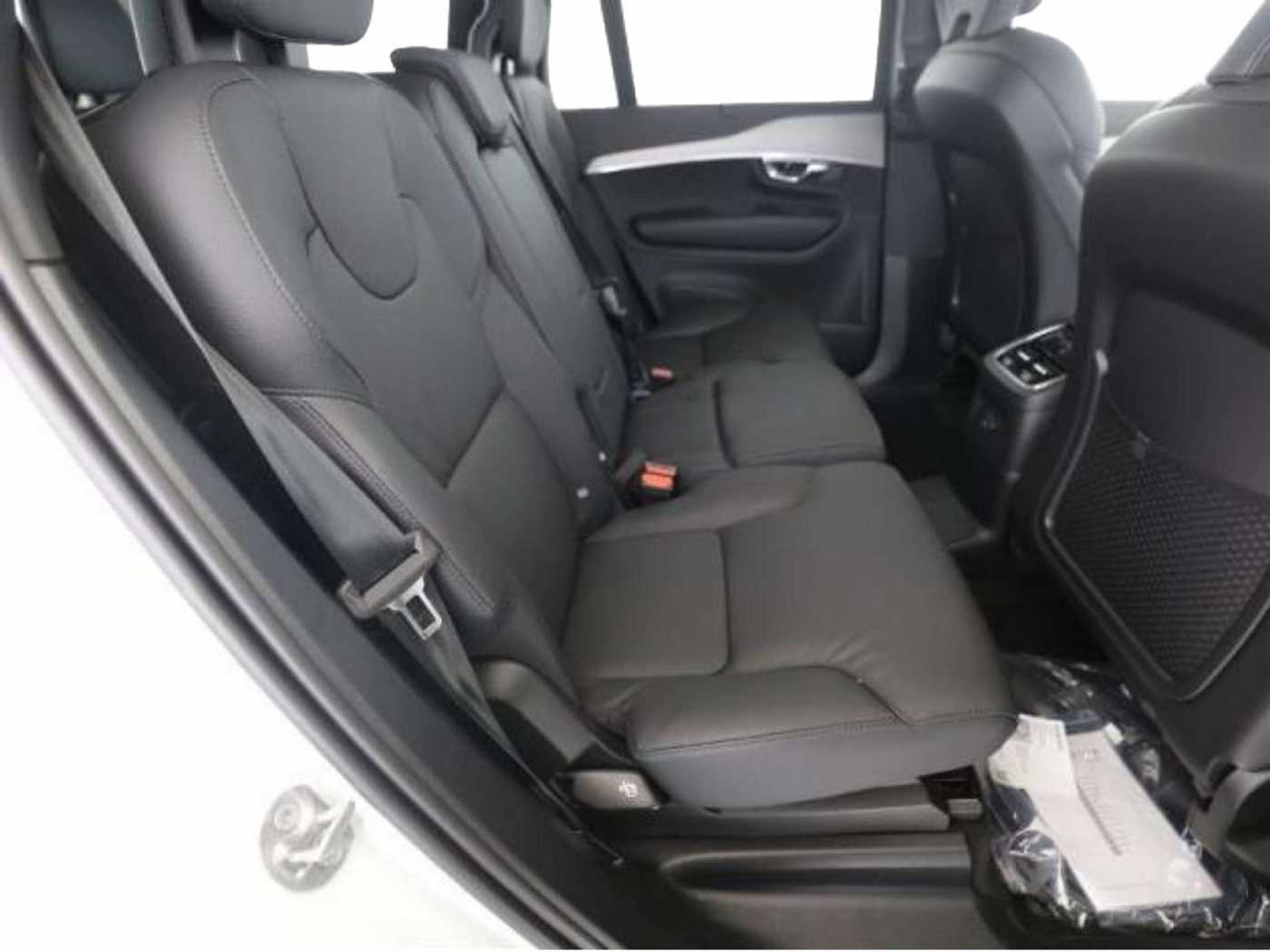 Volvo  T8 Plus Bright Recharge Plug-In Hybrid AWD