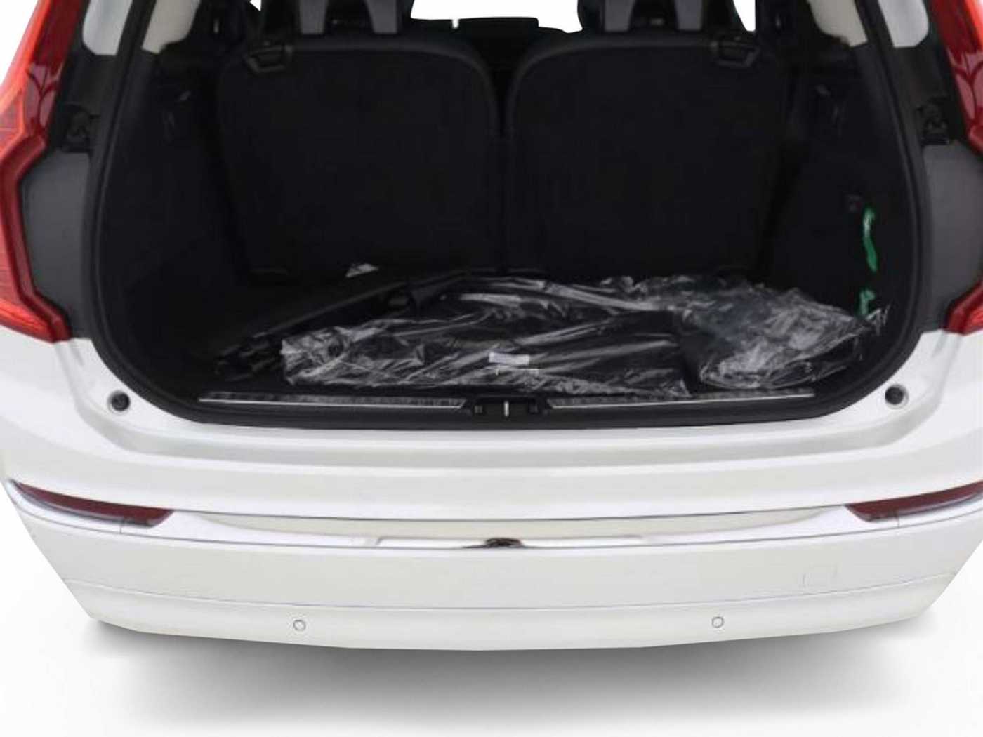 Volvo  T8 Plus Bright Recharge Plug-In Hybrid AWD