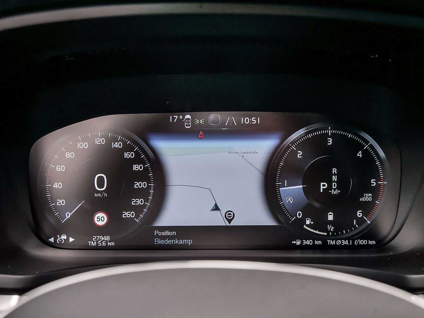 Volvo  B4 R-Design KLIMA PDC SHZ KAMERA NAVI LED