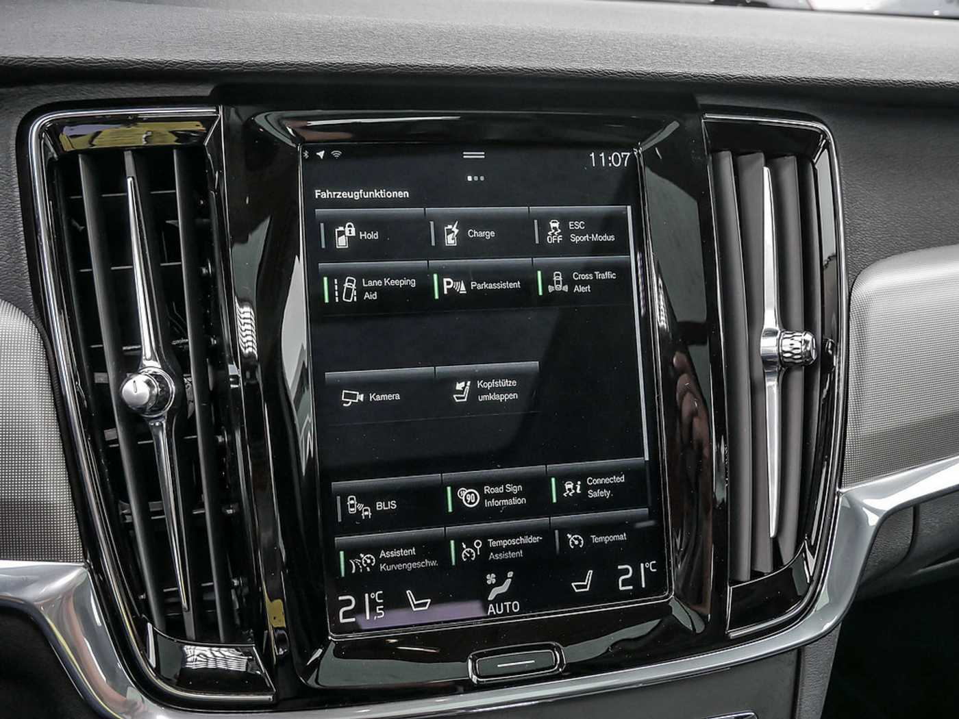 Volvo  Recharge T6 AWD R-Design Expression Plug-