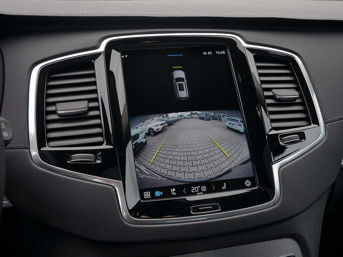 Volvo  T8 Plus Dark Recharge Plug-In Hybrid AWD