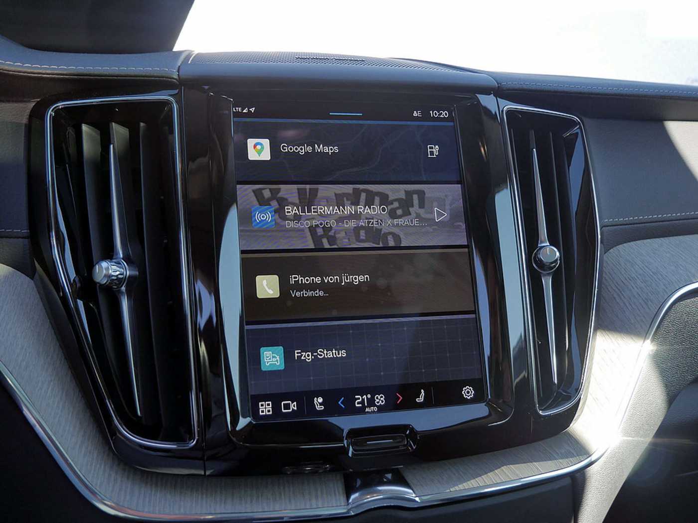 Volvo  T8 Recharge Inscription AHK STANDHZ LED