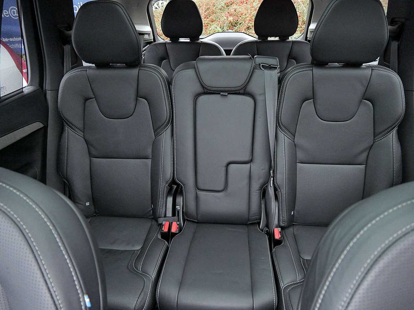 Volvo  2.0 Inscription Recharge Plug-In Hybrid AWD