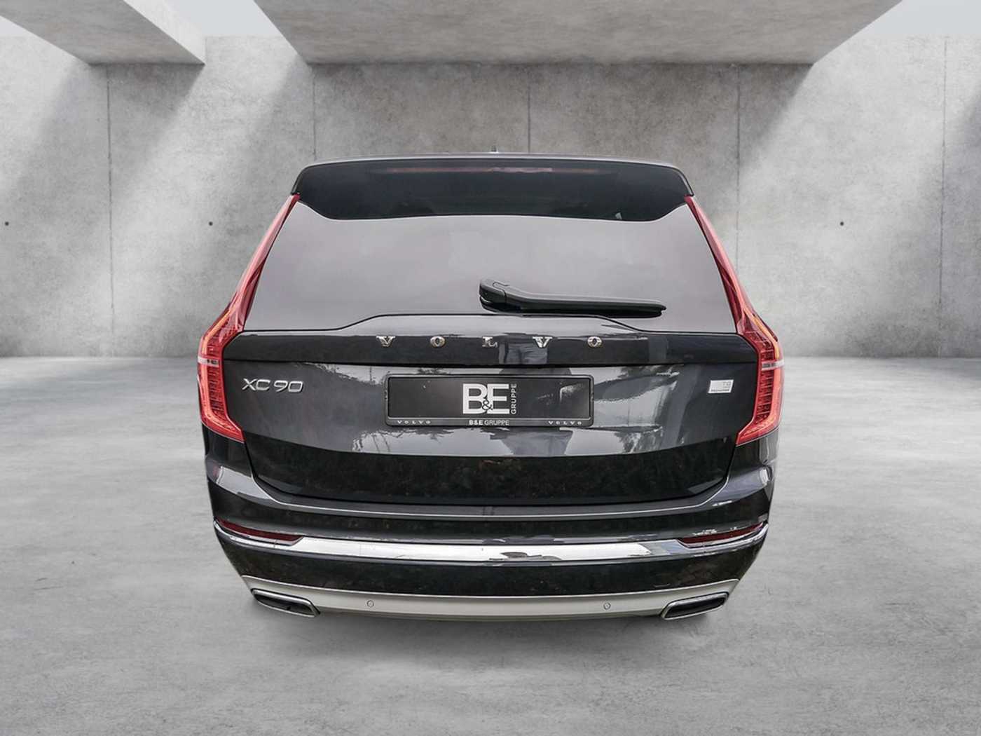 Volvo  2.0 Inscription Recharge Plug-In Hybrid AWD