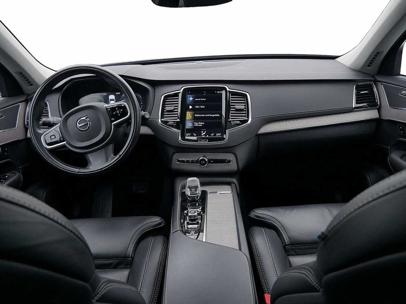 Volvo  2.0 Inscription Recharge Plug-In Hybrid AWD